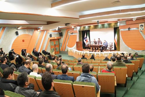 برگزاری نشست پرسش و پاسخ مدیریت ارشد انستیتو پاستور ایران با همکاران مجتمع تولیدی و تحقیقاتی